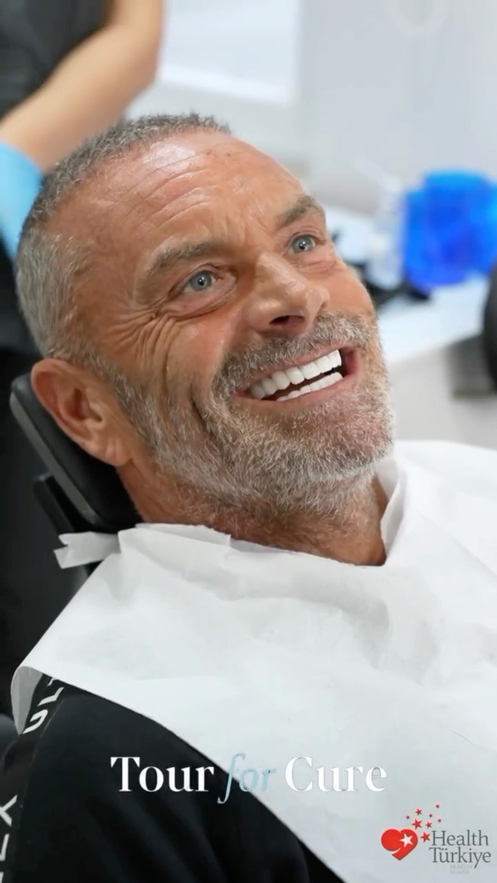 Seeing our patient shine with their new smile is our greatest joy!🦷🦷😁😁

Treatmen